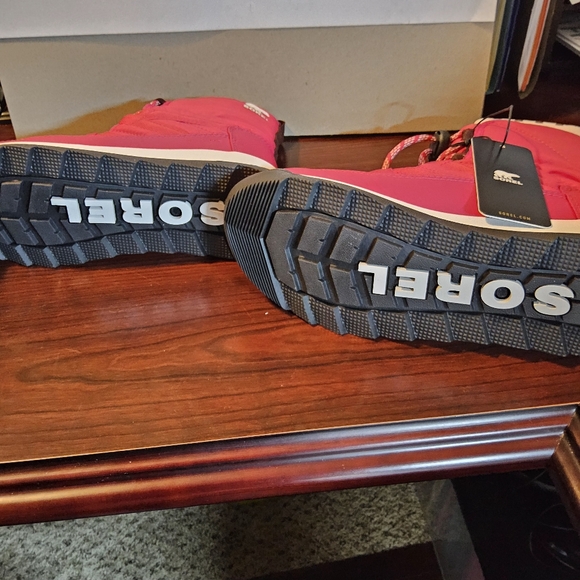 Sorel Youth Shoes - Picture 7 of 7